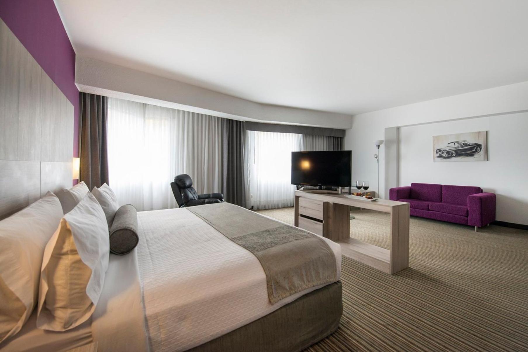 Crowne Plaza Lima By Ihg Hotel Exterior foto Suite